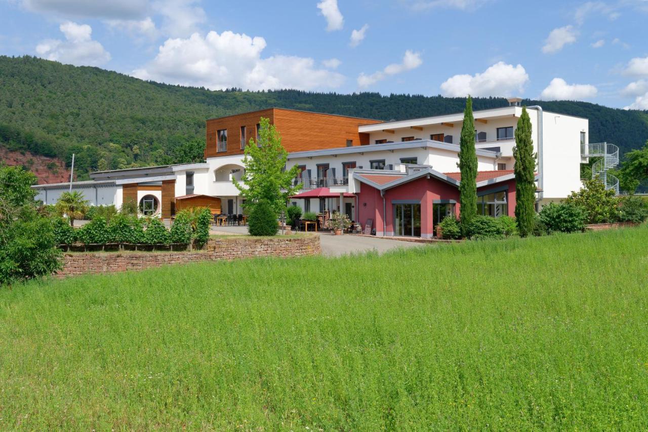 Main-Vinotel Weingut Helmstetter Buergstadt Exterior foto